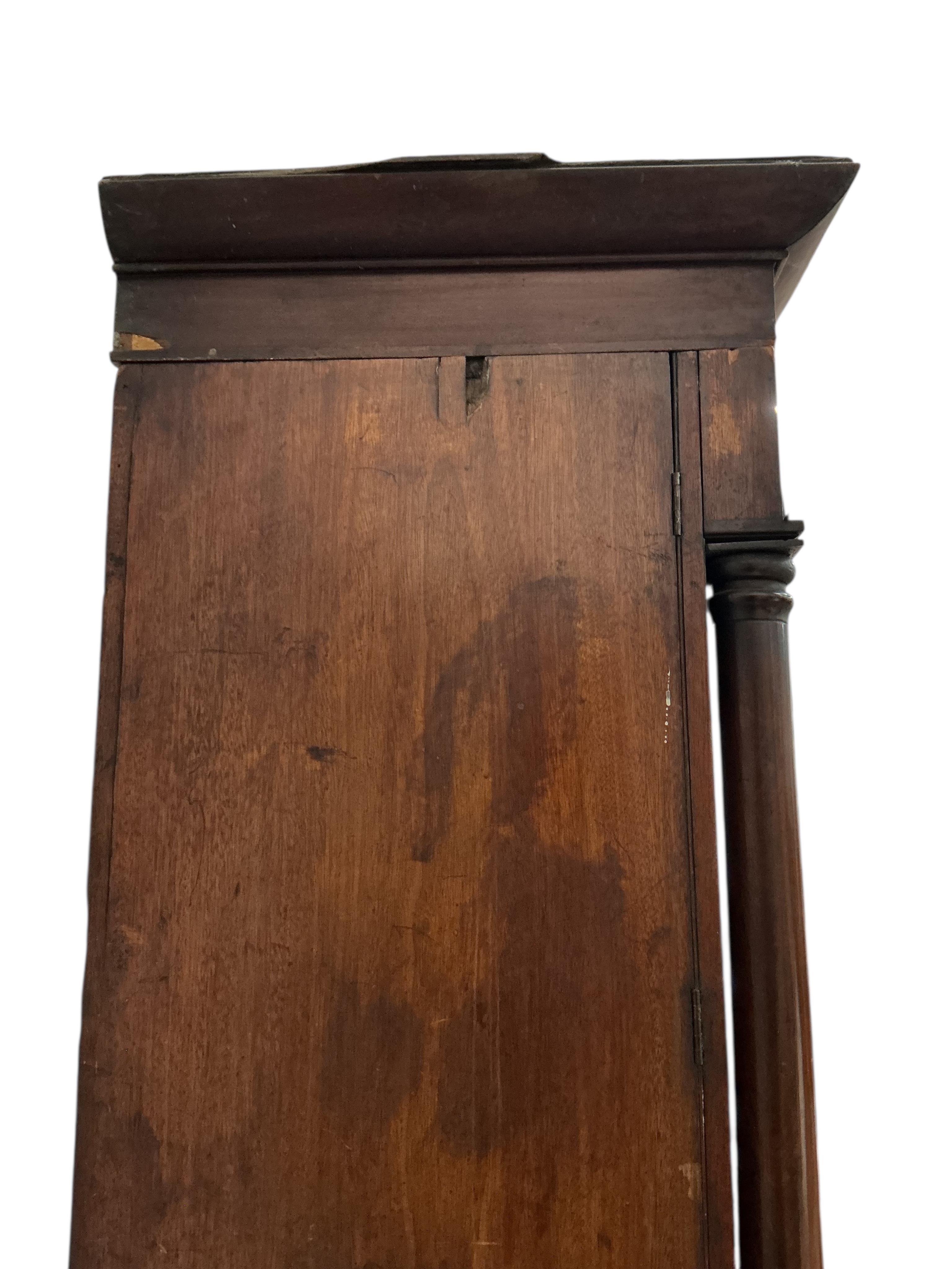 An early Victorian mahogany linen press, width 136cm, depth 62cm, height 211cm